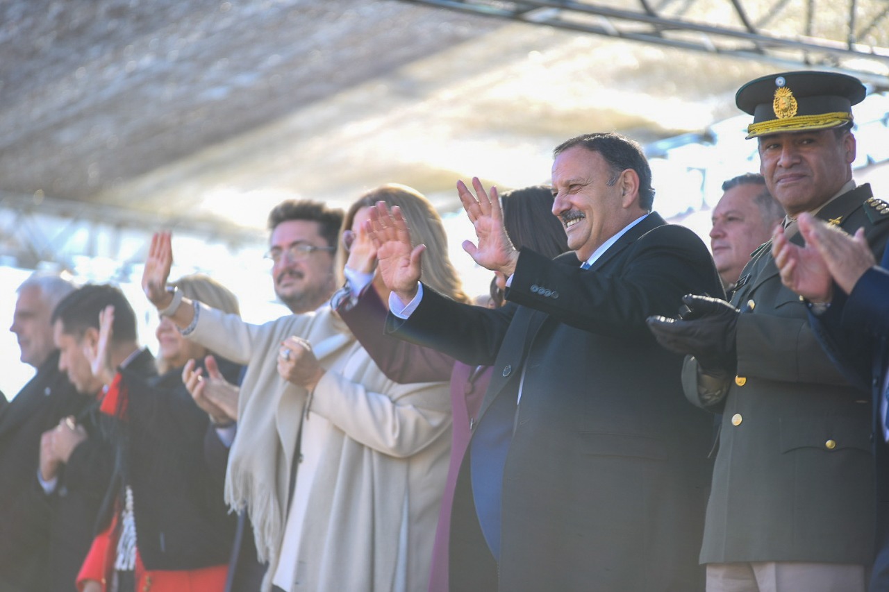 Gobernador Ricardo Quintela: “La Rioja es historia, es pasión, es encanto, es lucha, es heroísmo” - foto  1