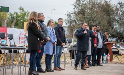 El gobernador Ricardo Quintela junto al ministro Juan Zabaleta realizaron importante entrega de maquinarias, herramientas e insumos 