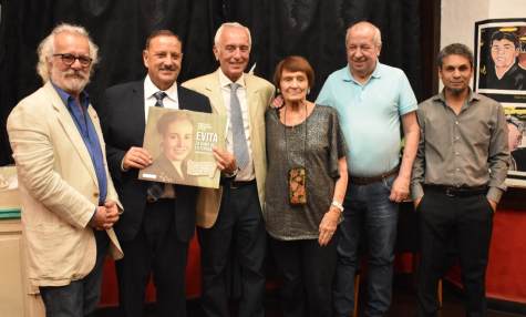 Ricardo Quintela recibió el premio Taty Almeida por su trayectoria política y gestión de gobierno 