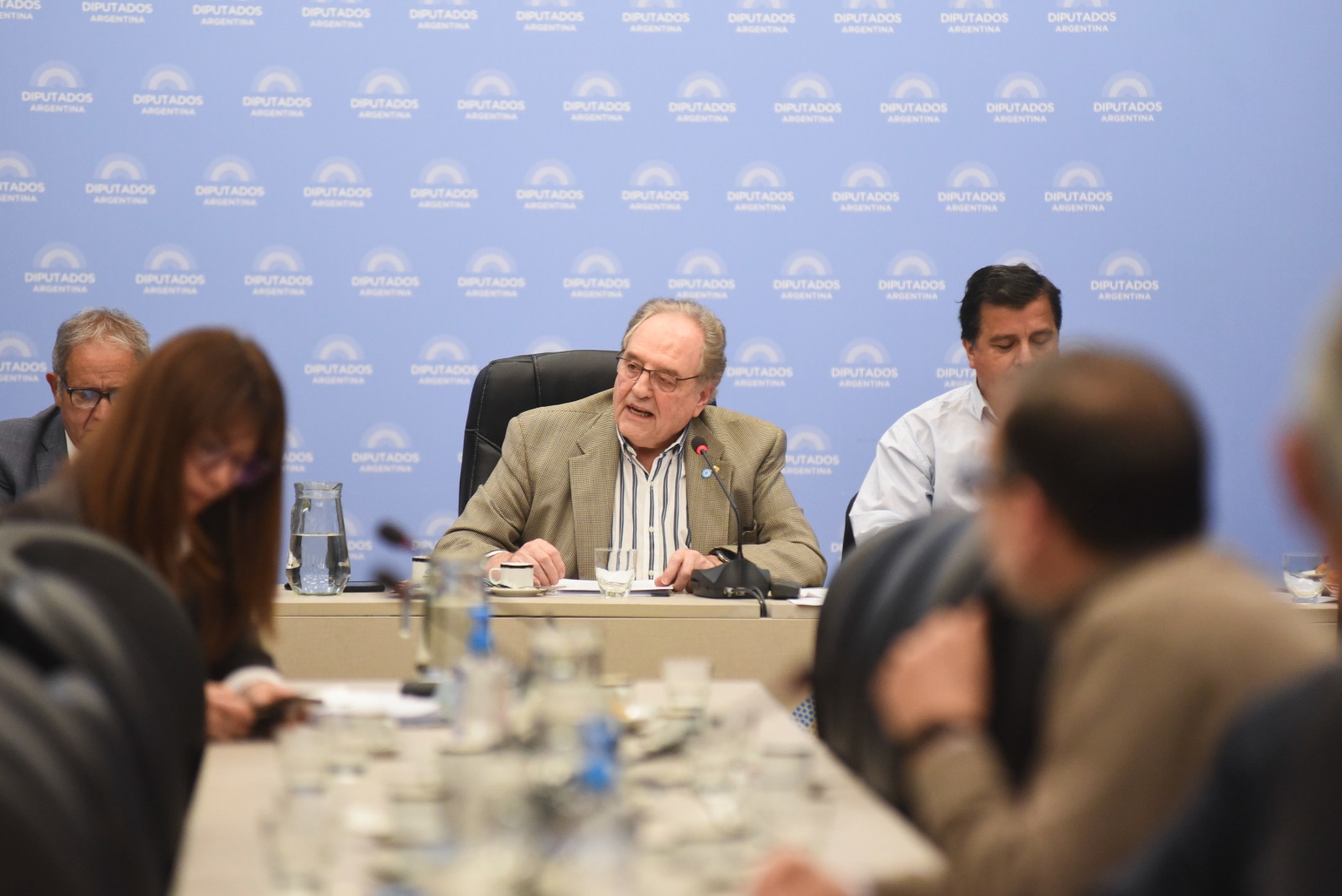 Dictamen favorable para impuesto a la ganancias
