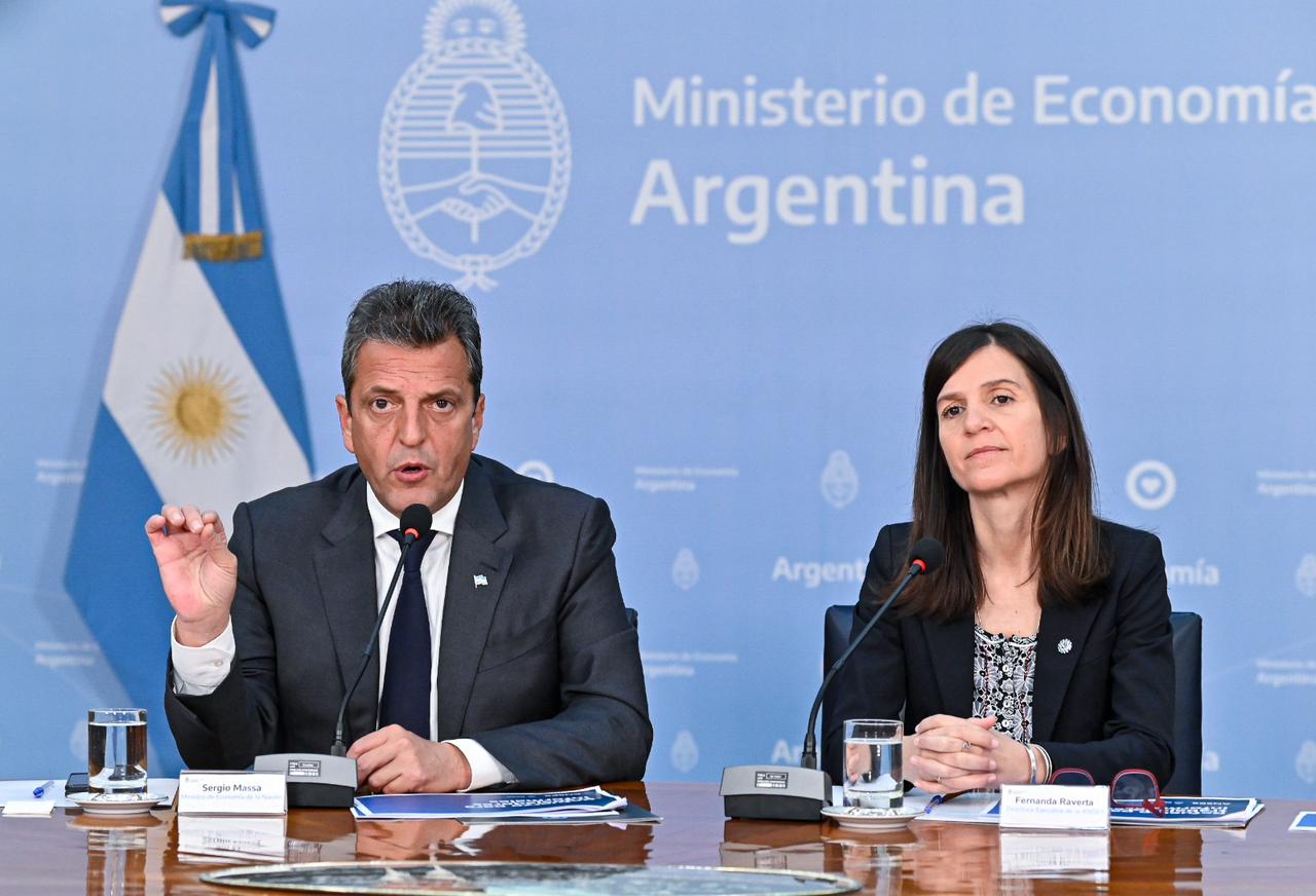 MASSA Y RAVERTA ANUNCIARON UN REFUERZO PARA TRABAJADORES INFORMALES