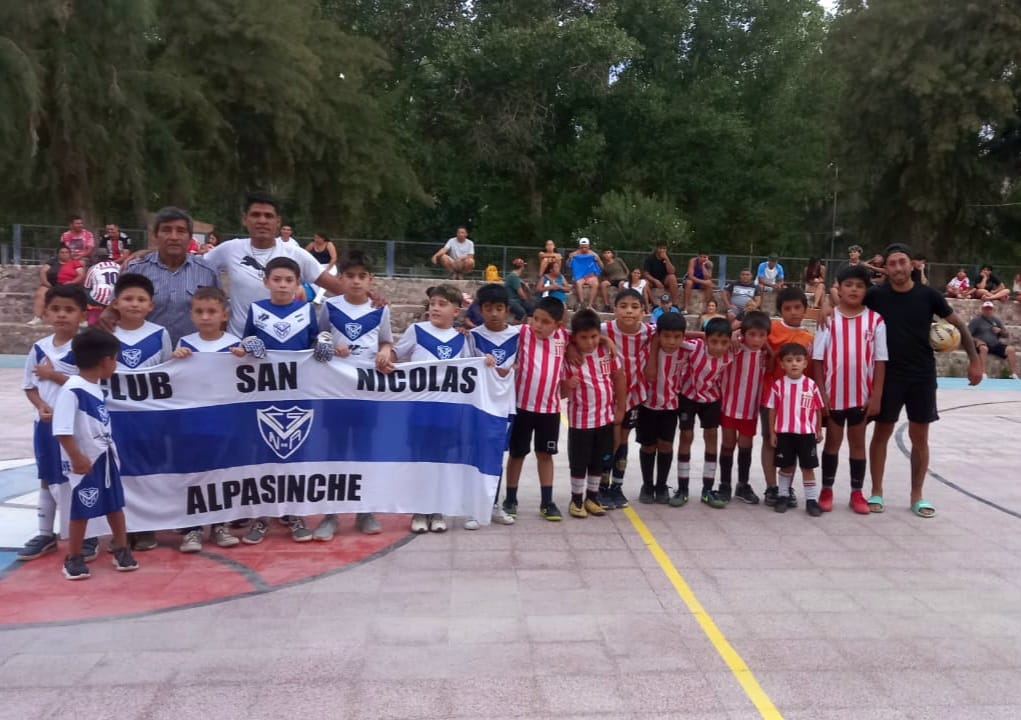 San Nicolás de Alpacinche campeón del futsal infantil - foto  1