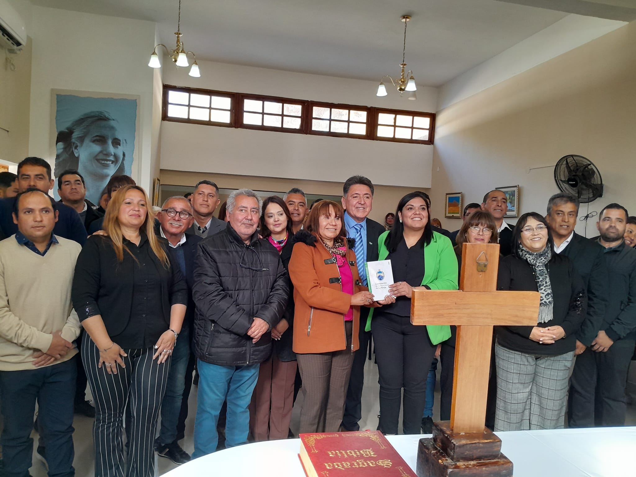 Autoridades de San Blas de Los Sauces juraron la nueva Constitución de La Rioja - foto  3
